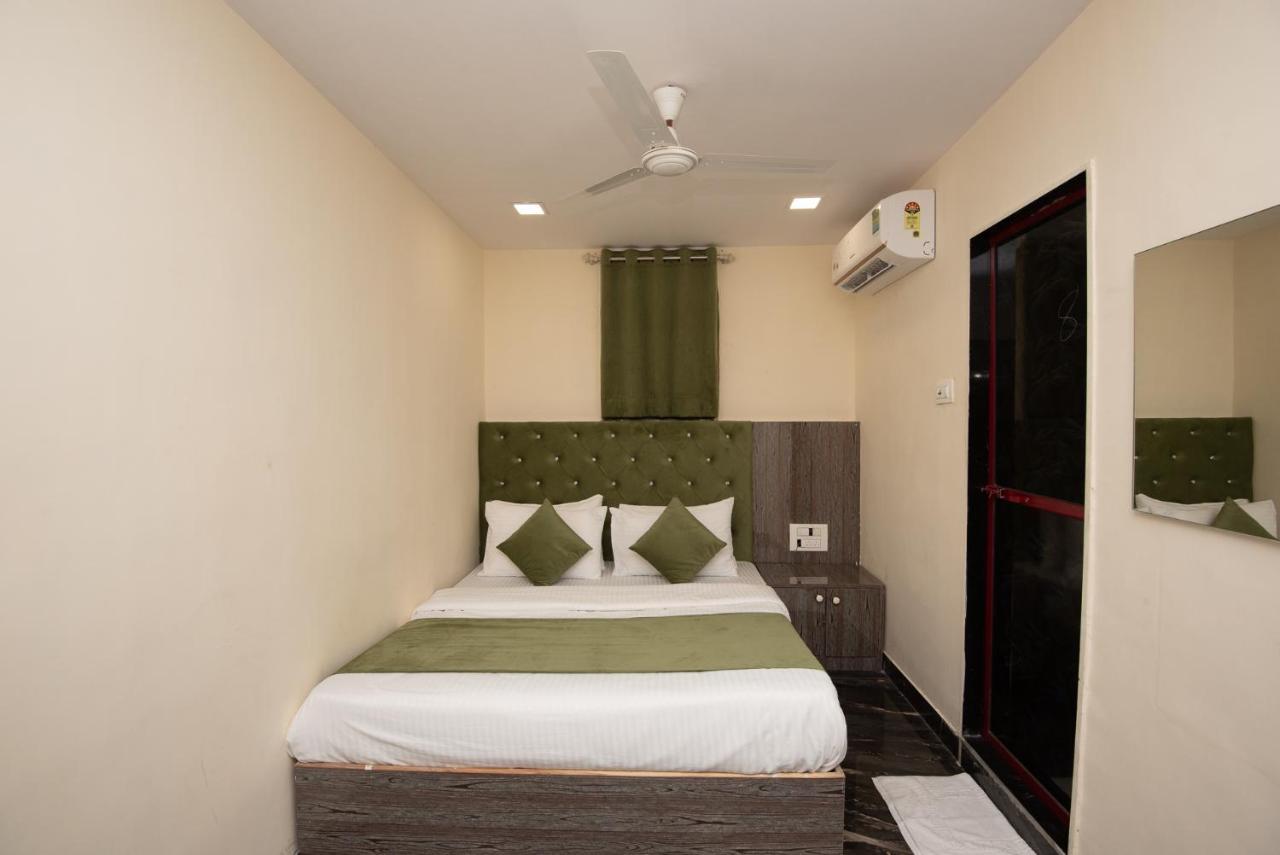 Hotel Priceless Suite Bombay Exhibition Centre Goregaon West Bombaim Exterior foto