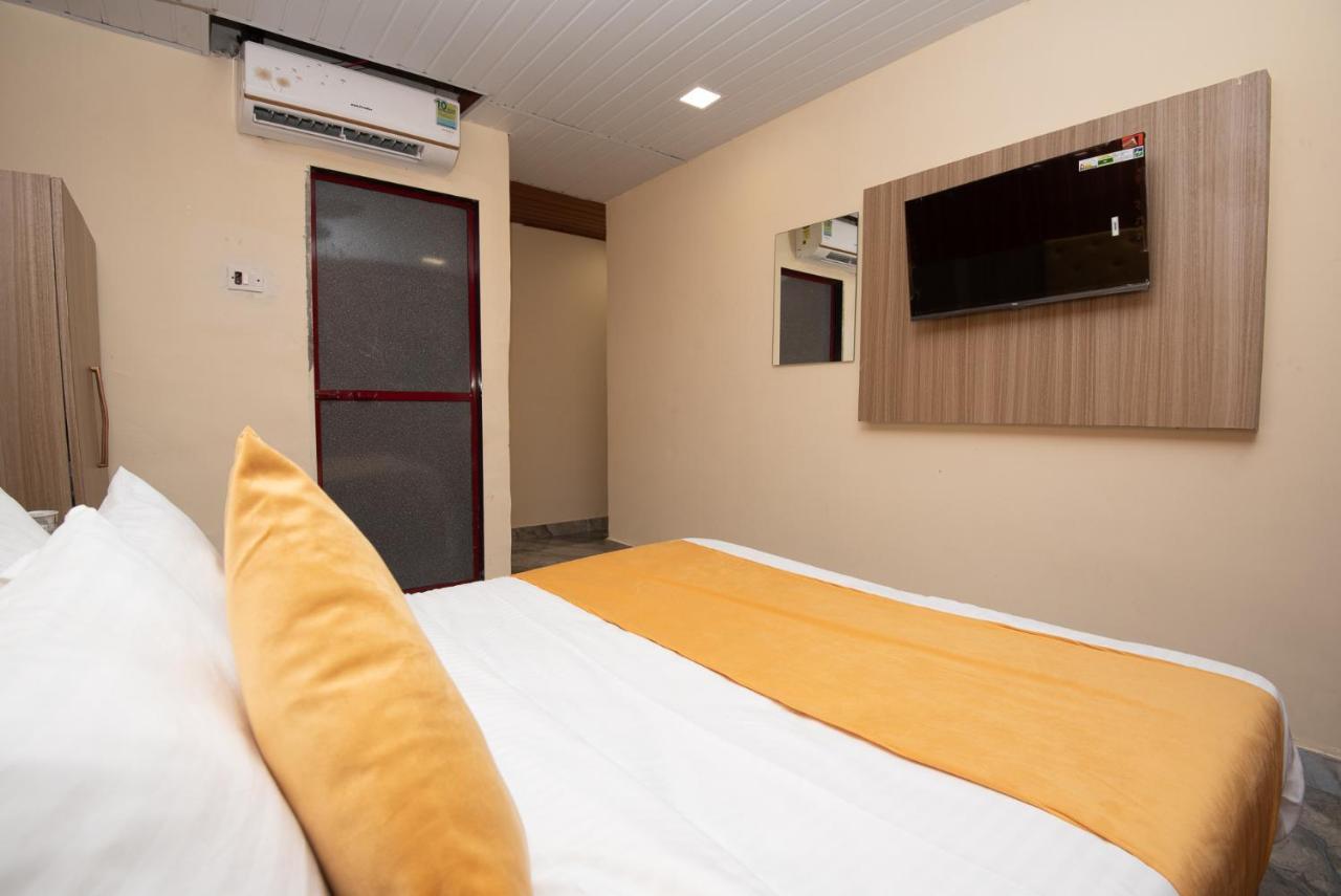 Hotel Priceless Suite Bombay Exhibition Centre Goregaon West Bombaim Exterior foto