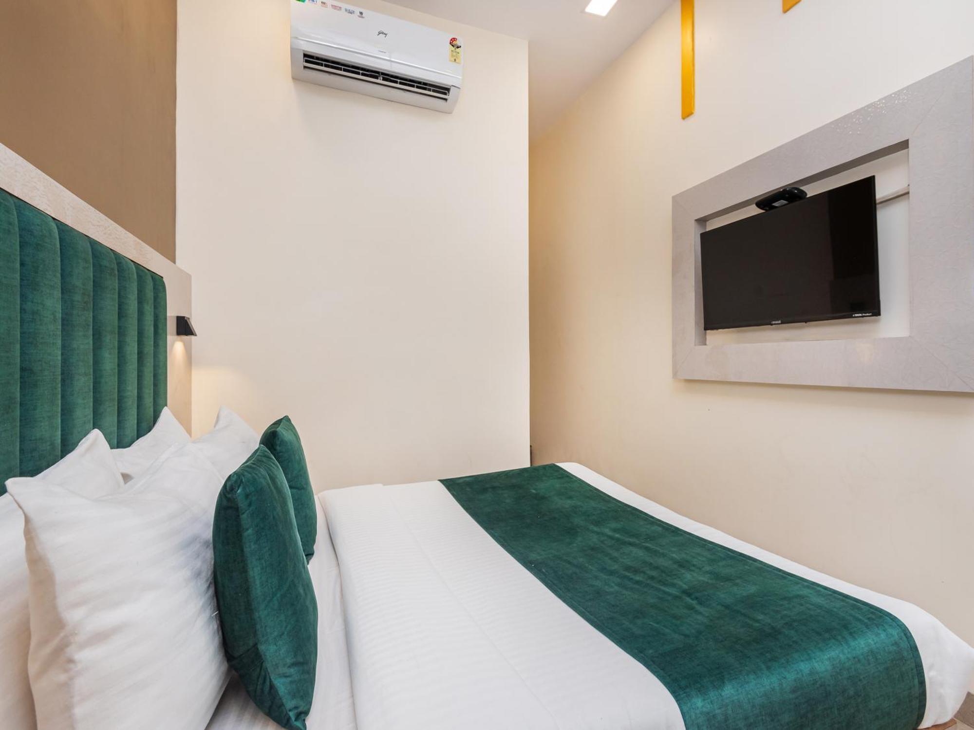 Hotel Priceless Suite Bombay Exhibition Centre Goregaon West Bombaim Exterior foto